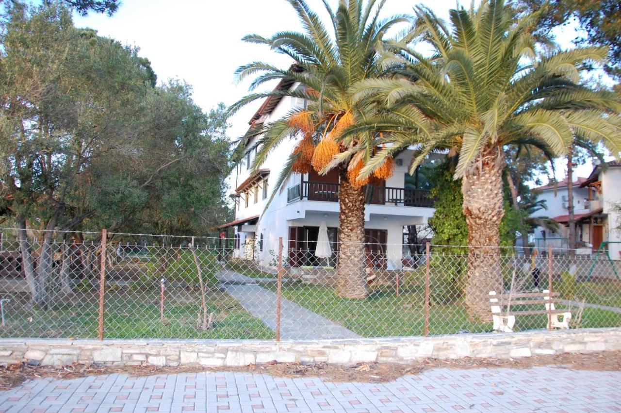 Villa Miranda Nikiti  Exterior photo
